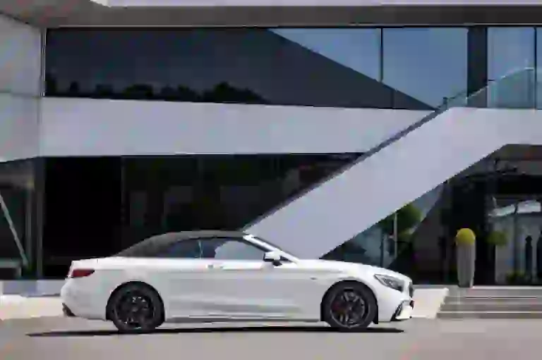 Mercedes-AMG S 63 e S 65 Coupe e Cabriolet 2018 - 24
