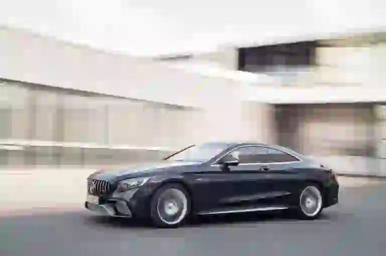 Mercedes-AMG S 63 e S 65 Coupe e Cabriolet 2018 - 49