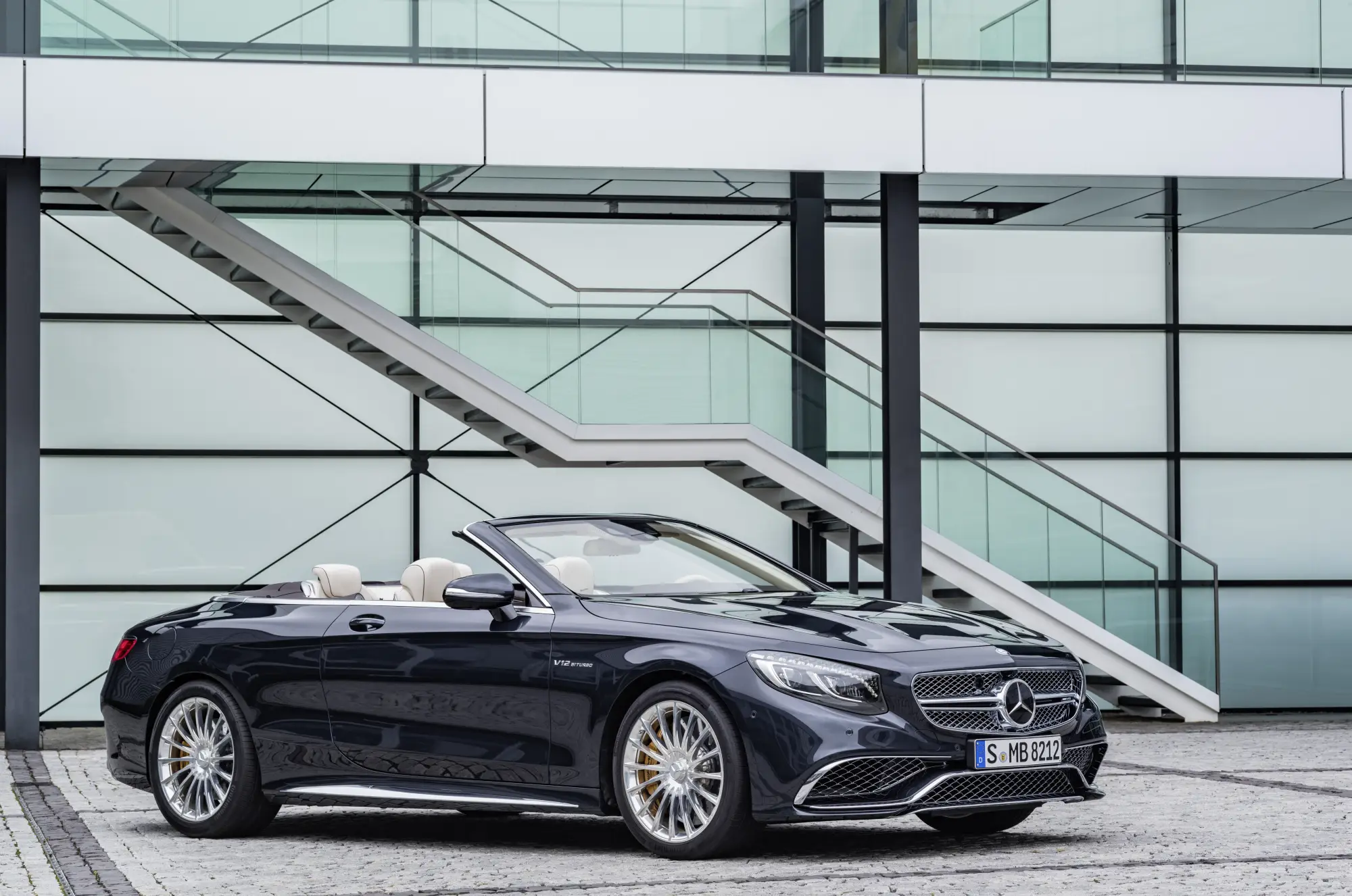 Mercedes-AMG S 65 Cabrio - 9