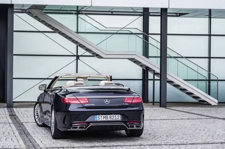 Mercedes-AMG S 65 Cabrio - 14