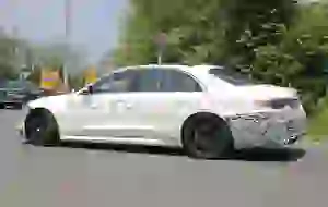Mercedes-AMG S63 2022 - Foto spia 16-06-2021