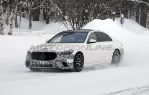 Mercedes-AMG S63 2022 - Foto spia 23-02-2021