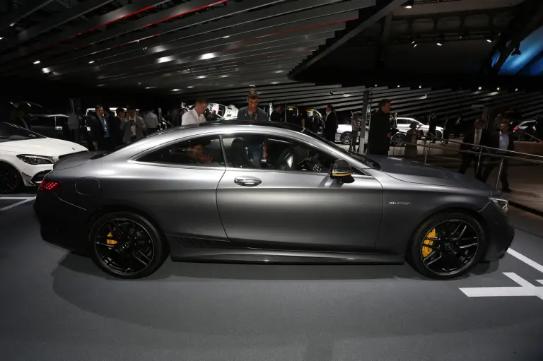 Mercedes AMG S63 Coupe - Salone di Francoforte 2017 - 12