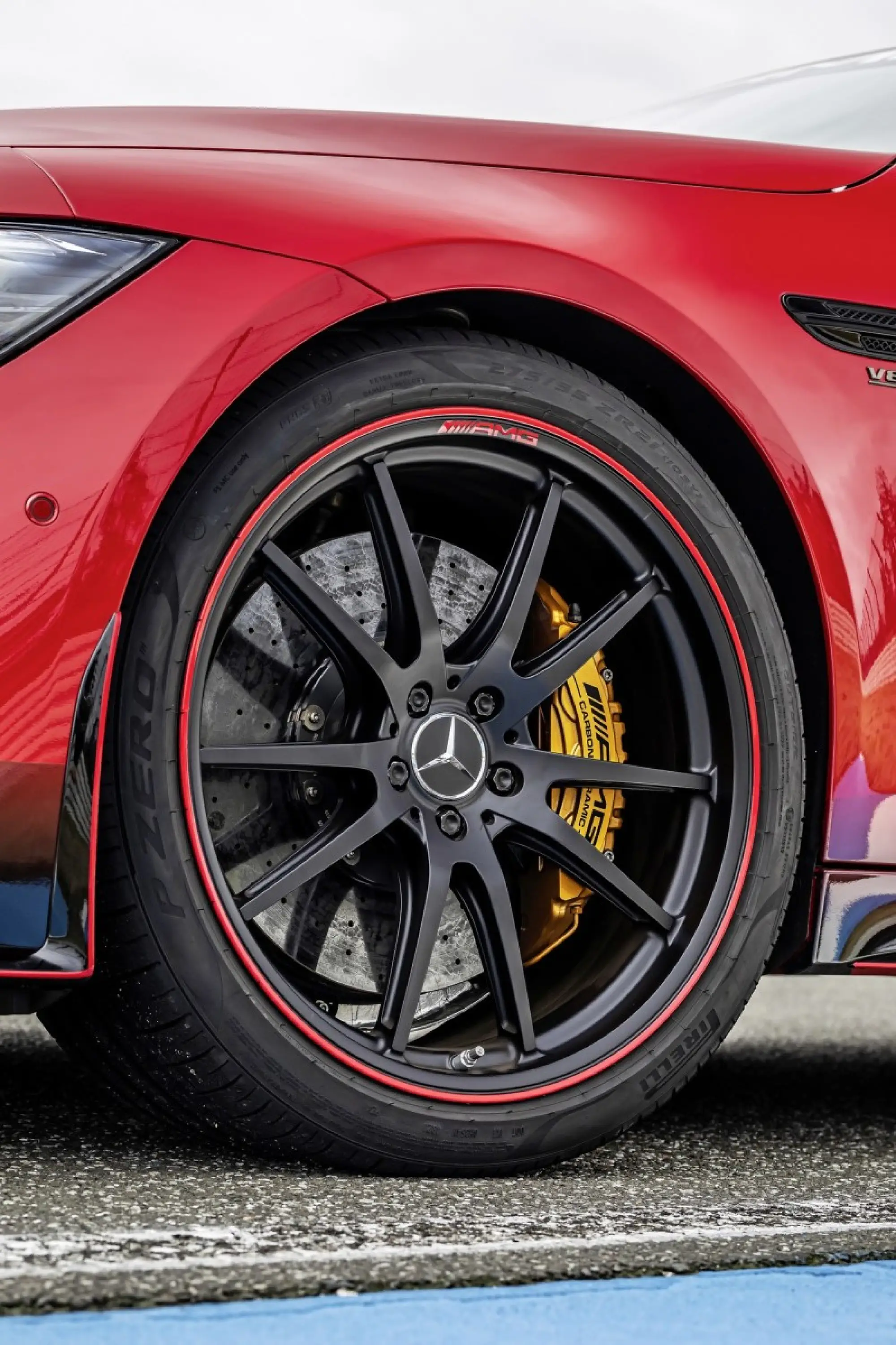 Mercedes-AMG Safety Car e Medical Car F1 2022 - 22