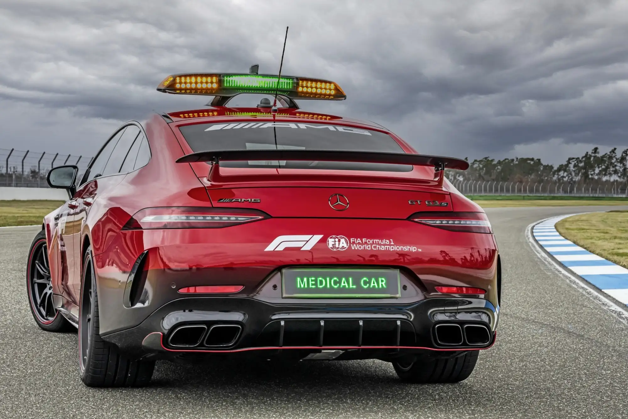 Mercedes-AMG Safety Car e Medical Car F1 2022 - 20