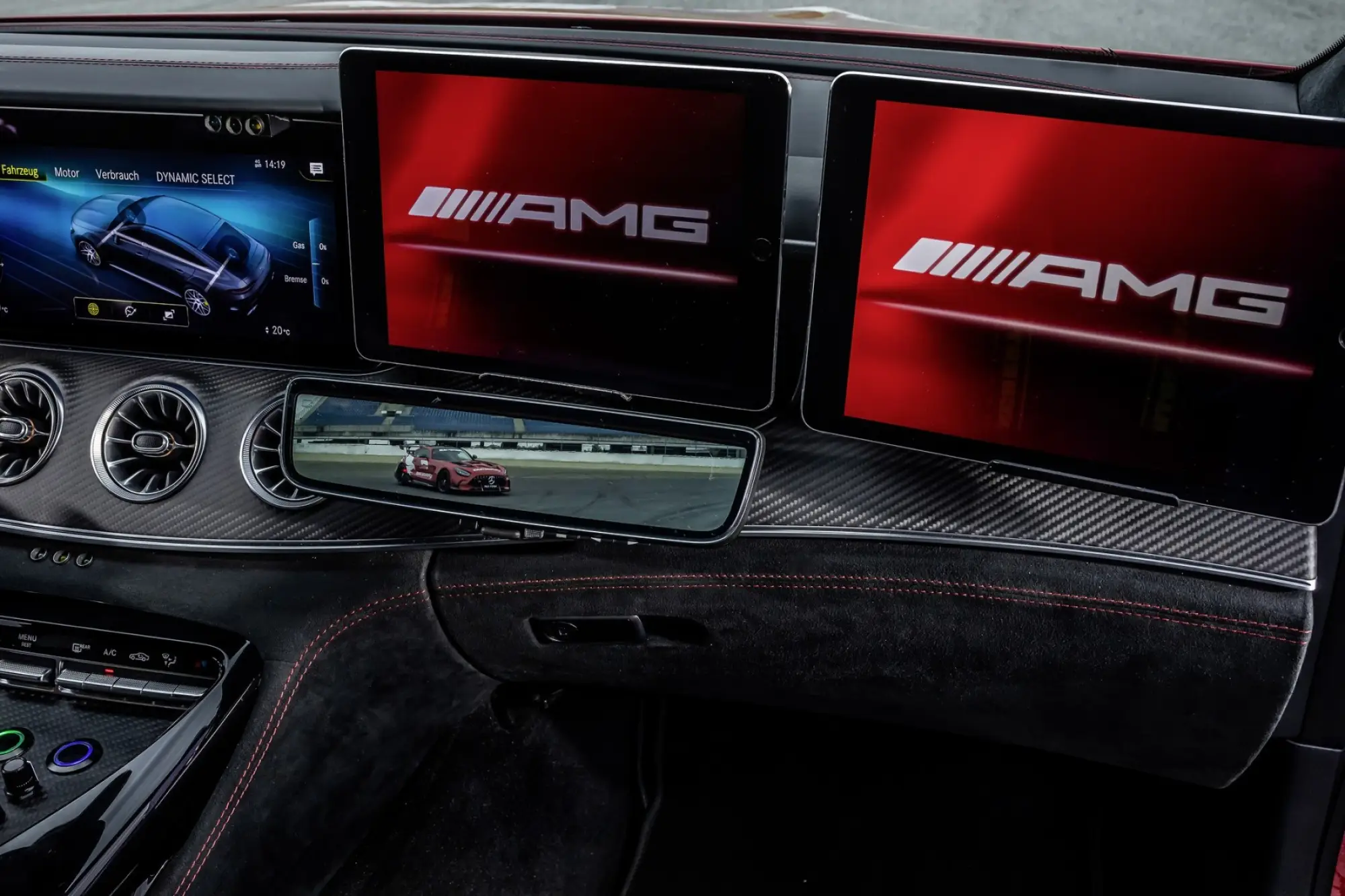 Mercedes-AMG Safety Car e Medical Car F1 2022 - 12