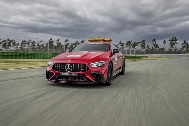 Mercedes-AMG Safety Car e Medical Car F1 2022 - 28