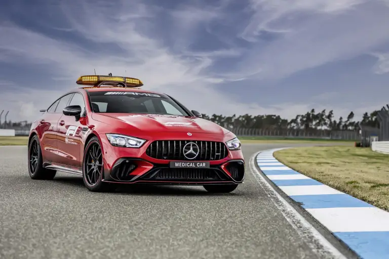 Mercedes-AMG Safety Car e Medical Car F1 2022 - 31