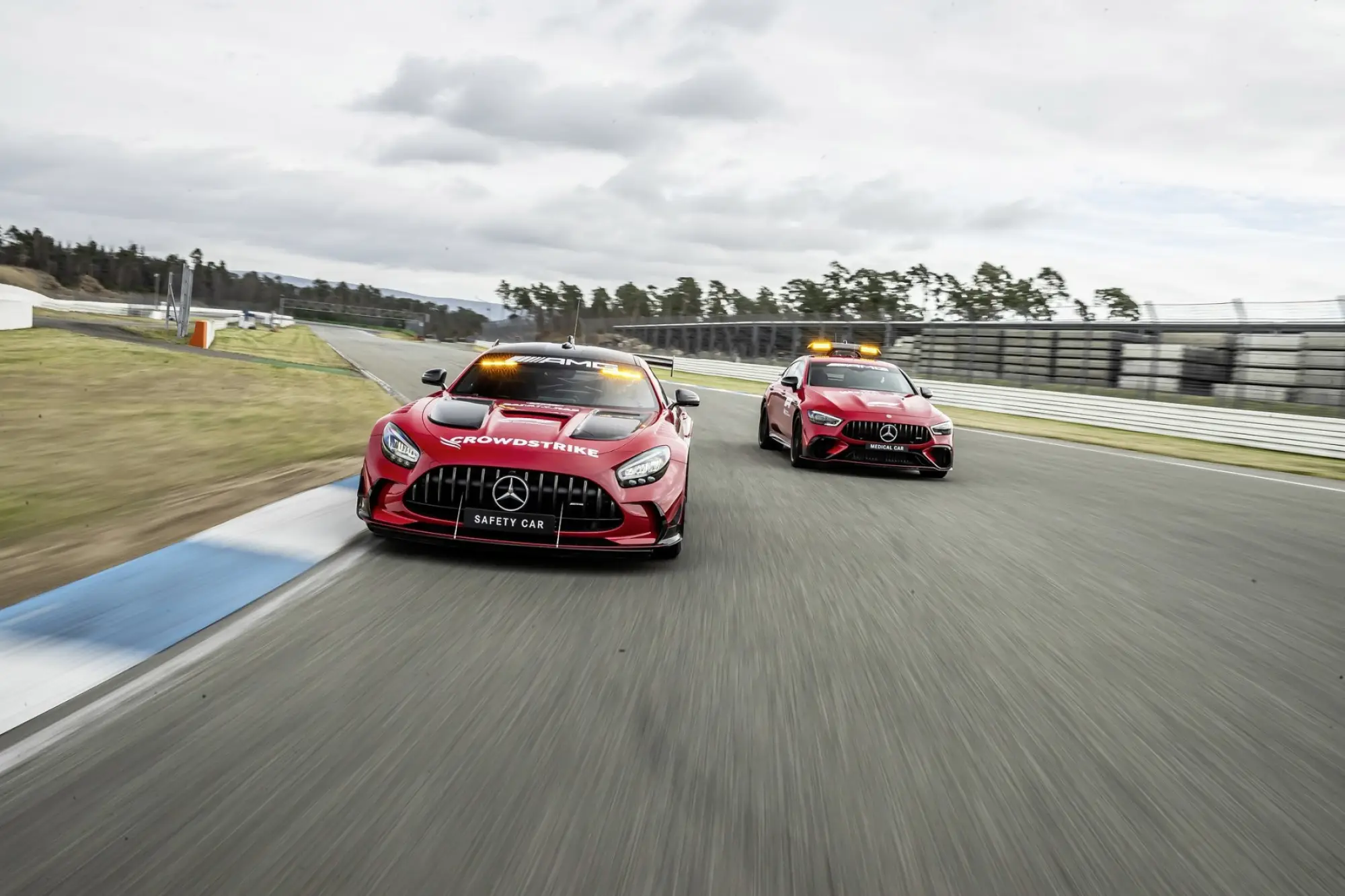 Mercedes-AMG Safety Car e Medical Car F1 2022 - 2