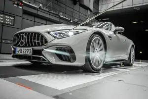 Mercedes-AMG SL 2022 - 73