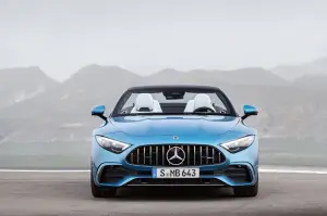 Mercedes-AMG SL 43 - Foto