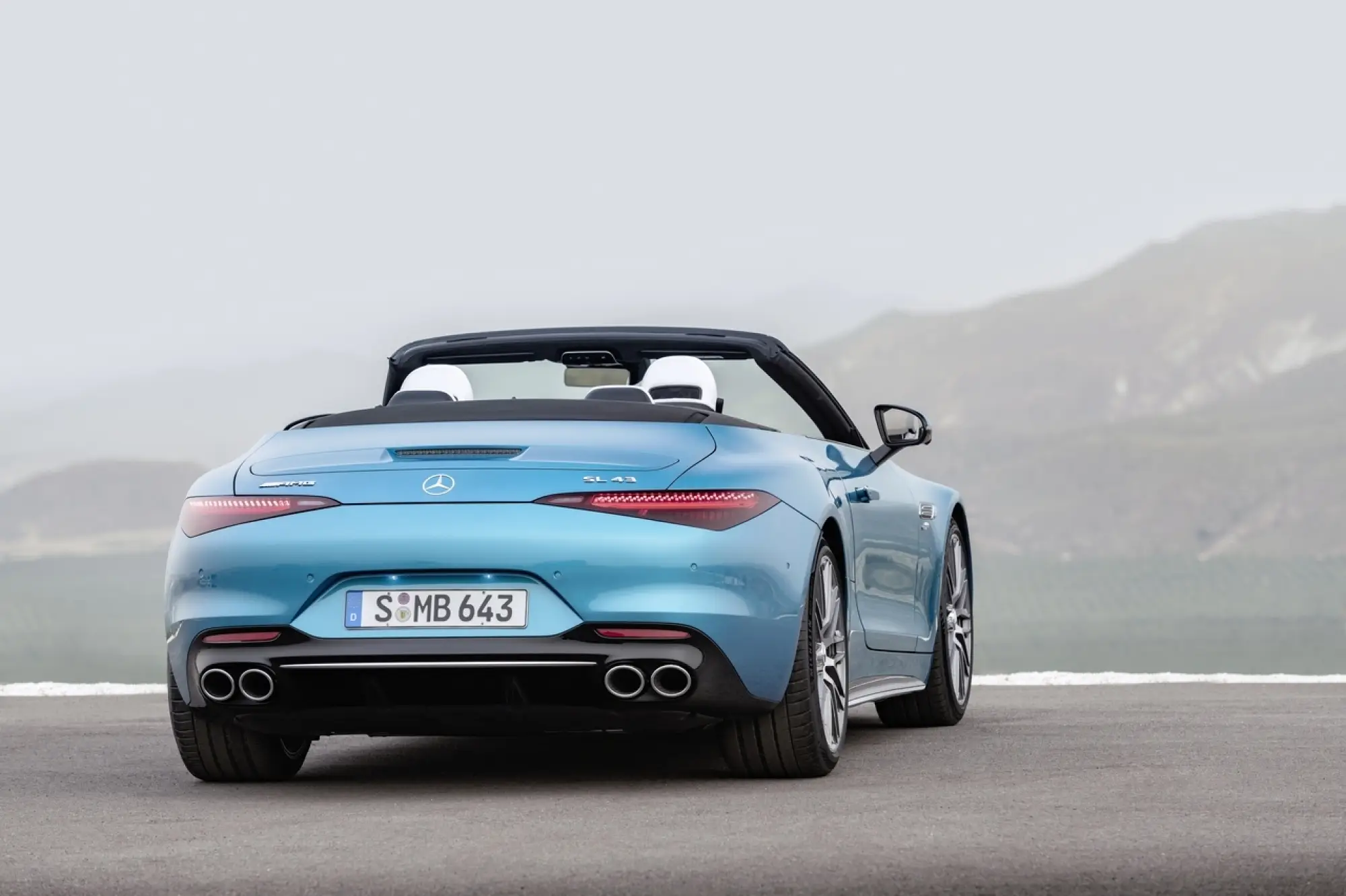 Mercedes-AMG SL 43 - Foto - 1