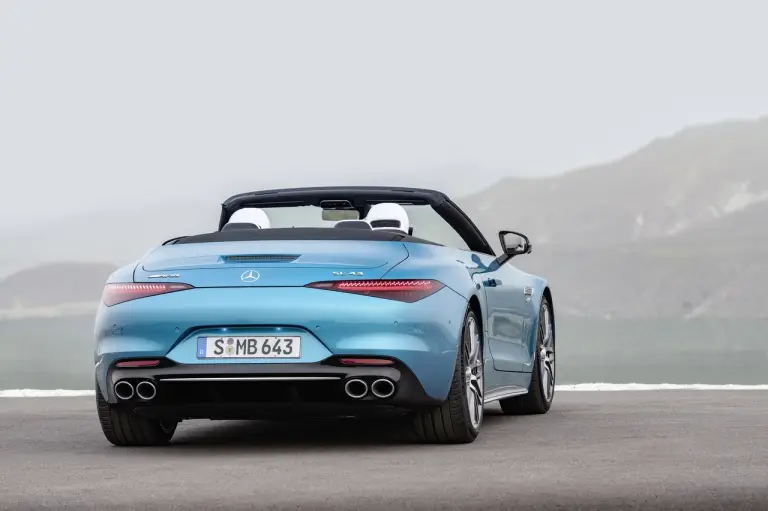 Mercedes-AMG SL 43 - Foto - 1