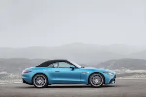 Mercedes-AMG SL 43 - Foto