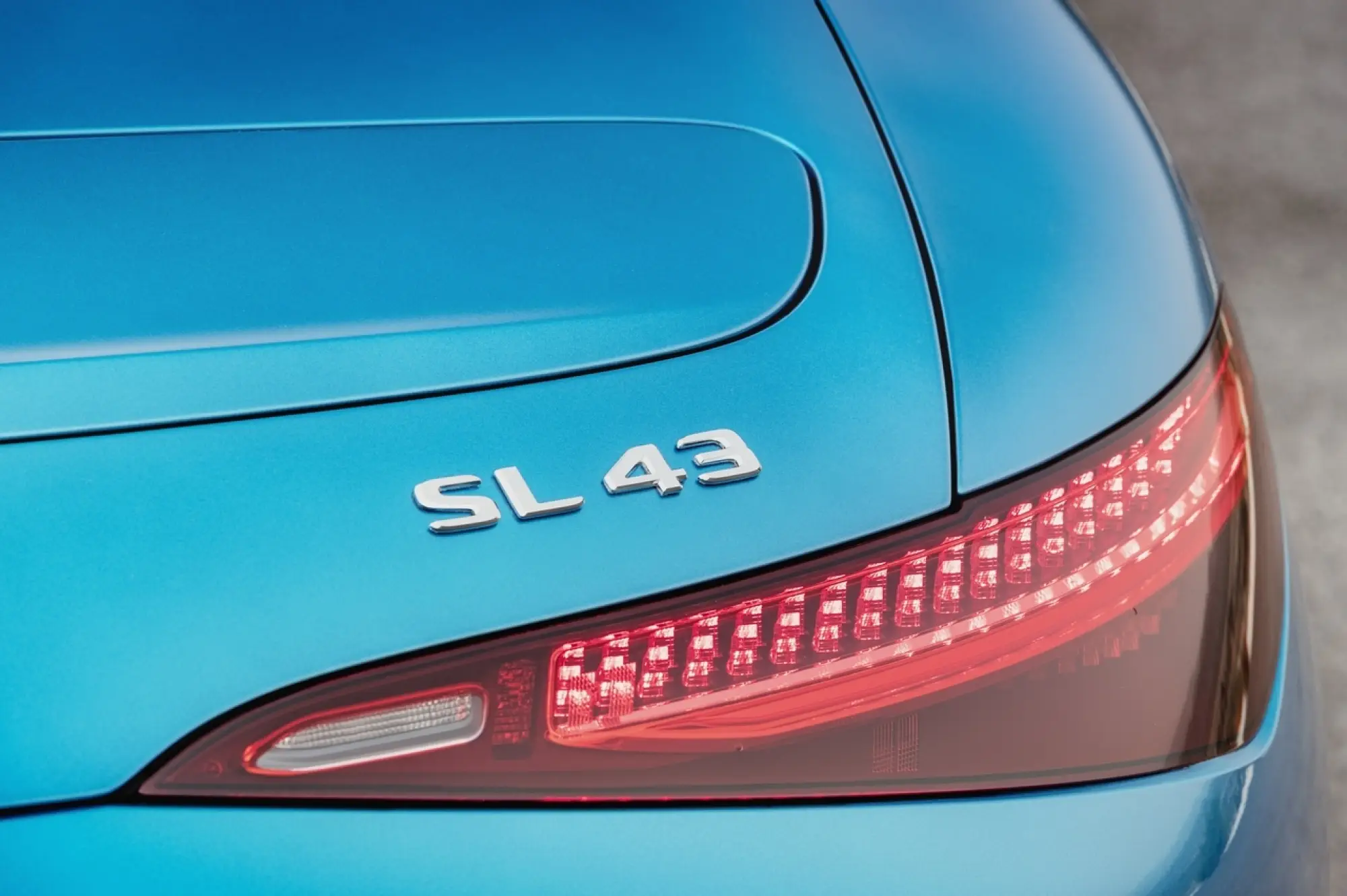 Mercedes-AMG SL 43 - Foto - 3