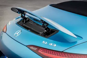 Mercedes-AMG SL 43 - Foto