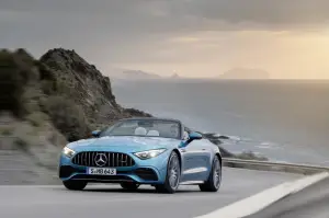 Mercedes-AMG SL 43 - Foto