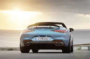 Mercedes-AMG SL 43 - Foto
