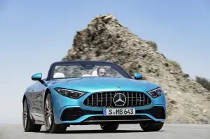 Mercedes-AMG SL 43 - Foto