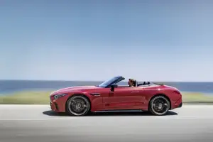 Mercedes-AMG SL 63 - Foto