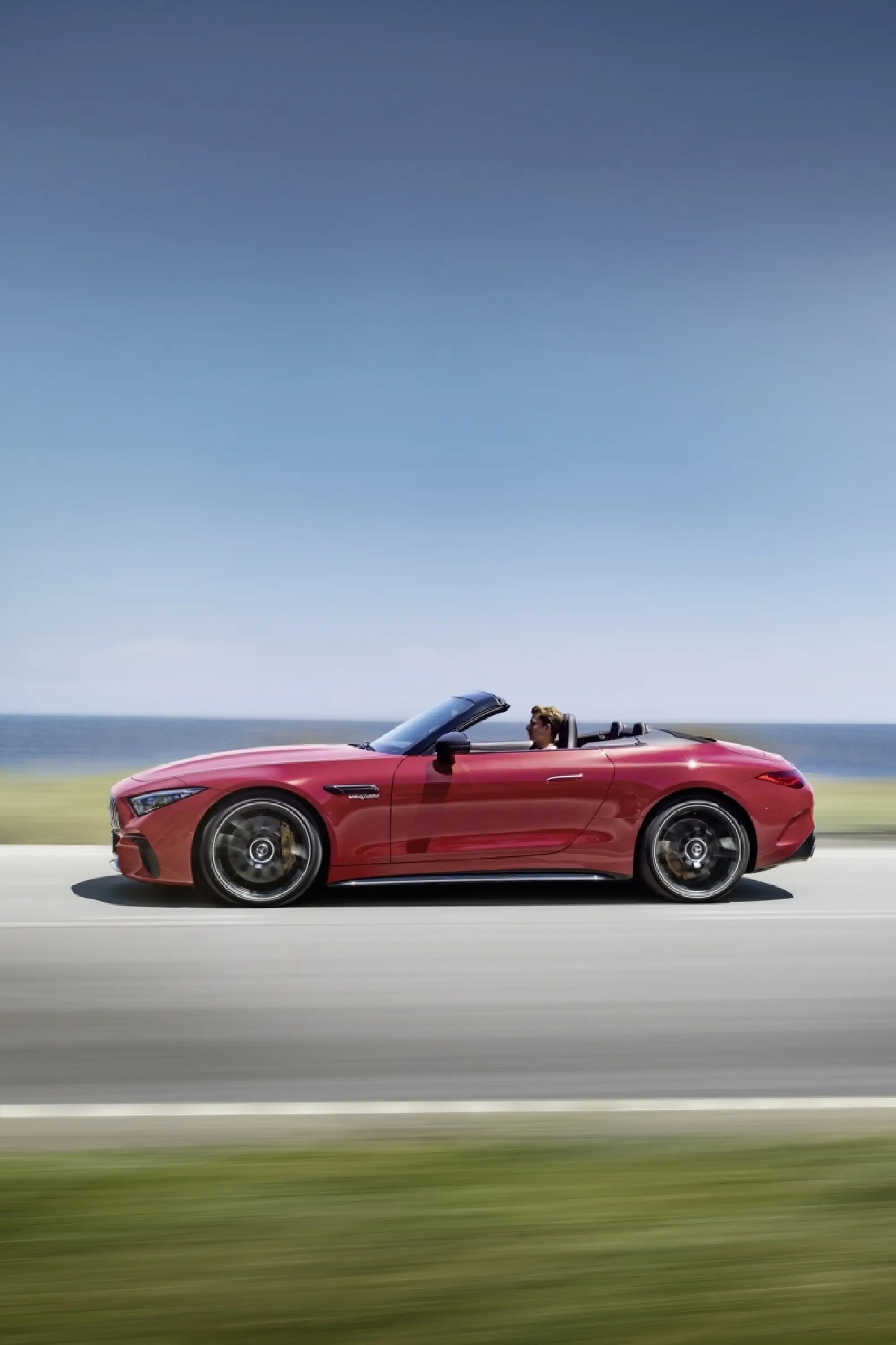 Mercedes-AMG SL 63 - Foto - 16