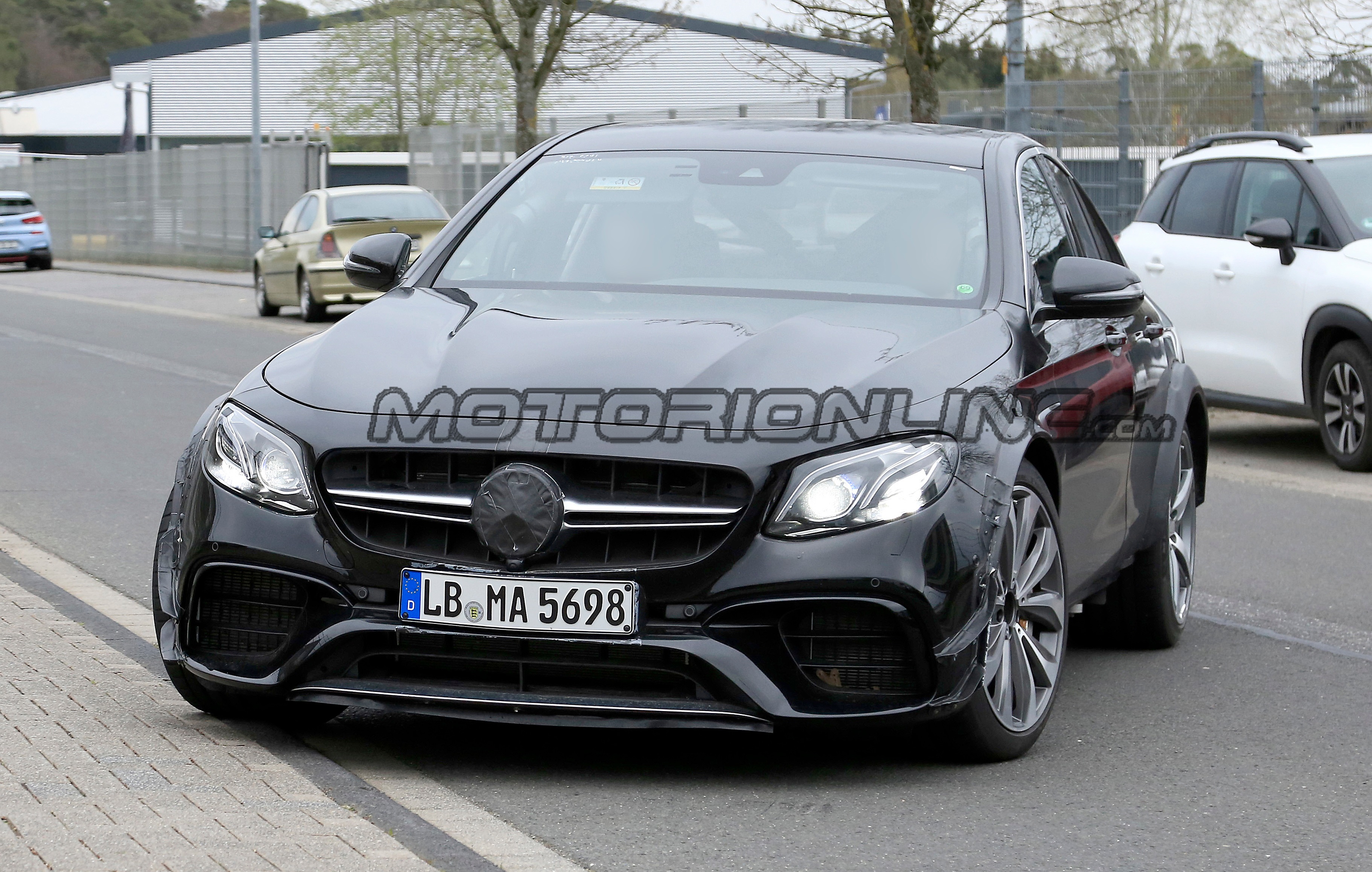 Mercedes-AMG SL - Foto spia 25-04-2019