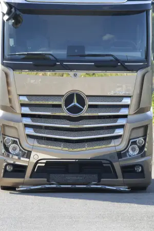 Mercedes-Benz Actros Iconic Edition