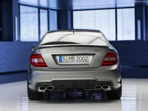 Mercedes-Benz C 63 AMG Edition 507 - 10