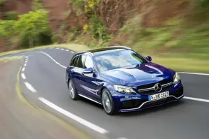 Mercedes-Benz C63 AMG - 2015