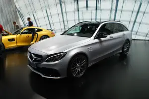 Mercedes-Benz C63 AMG - Salone di Parigi 2014 - 7