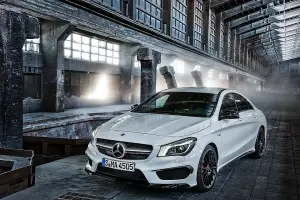 Mercedes-Benz CLA 45 AMG - 3