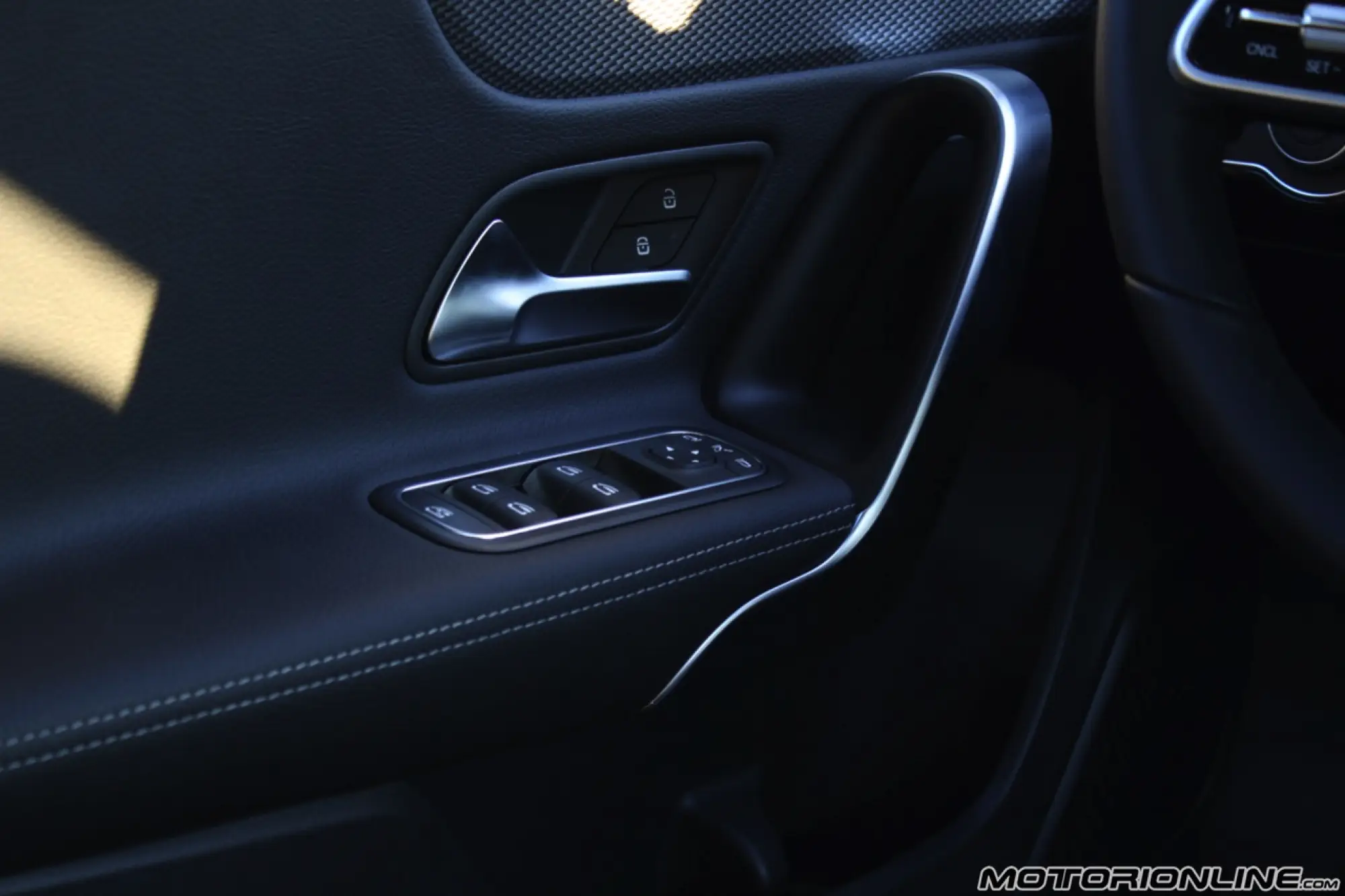 Mercedes-Benz Classe A 180 Sport - PROVA SU STRADA - 39