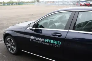 Mercedes-Benz Classe C Hybrid - primo contatto (2014)