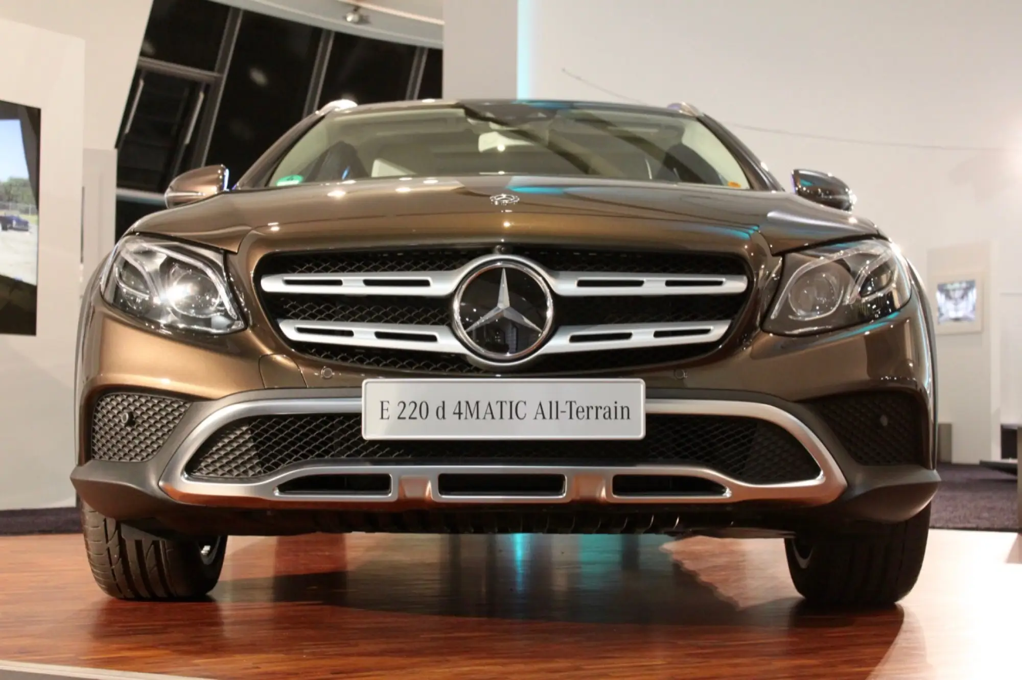 Mercedes-Benz Classe E 4MATIC All-Terrain - anteprima italiana - 11