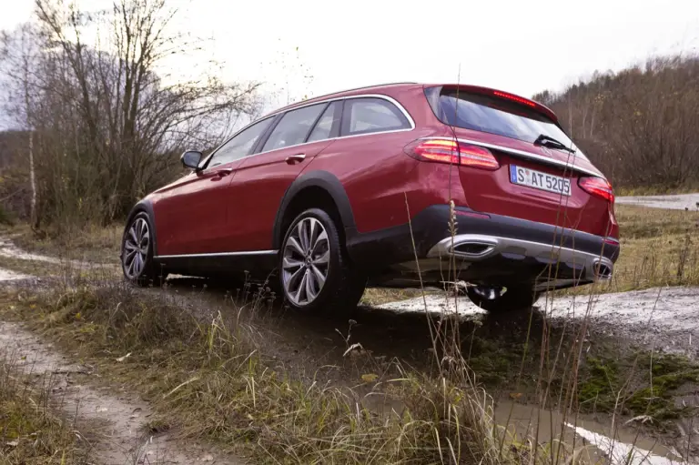 Mercedes-Benz Classe E 4MATIC All-Terrain - nuova galleria - 1