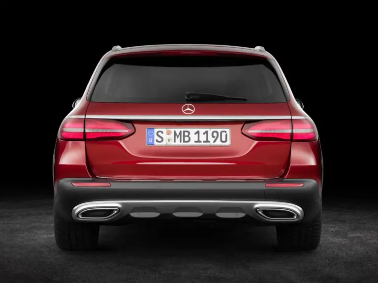 Mercedes-Benz Classe E 4MATIC All-Terrain - nuova galleria - 39