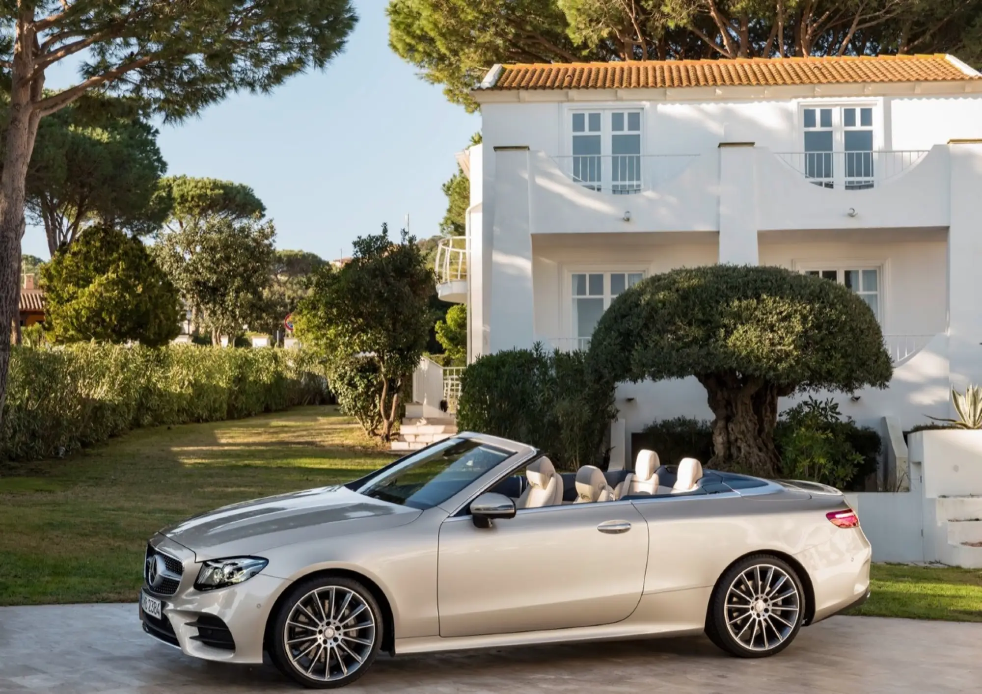 Mercedes-Benz Classe E Cabriolet 2018 - nuova galleria - 1