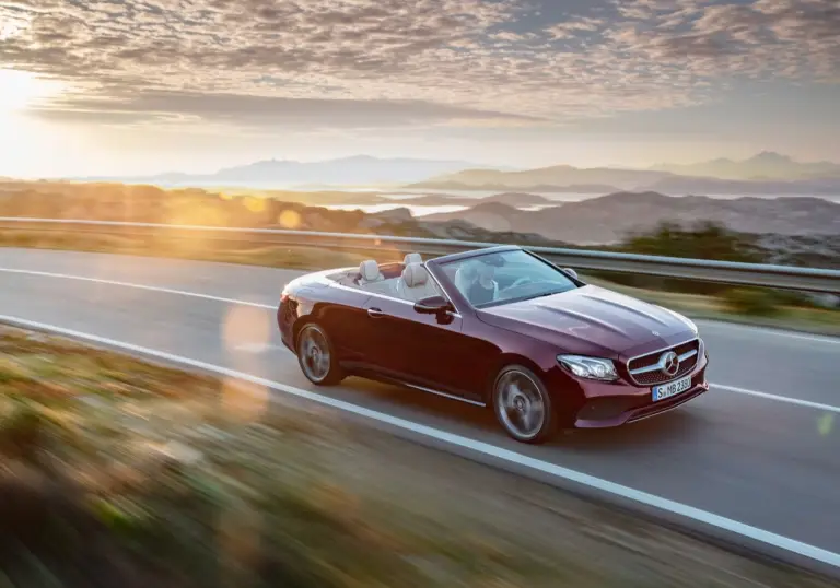 Mercedes-Benz Classe E Cabriolet 2018 - nuova galleria - 6