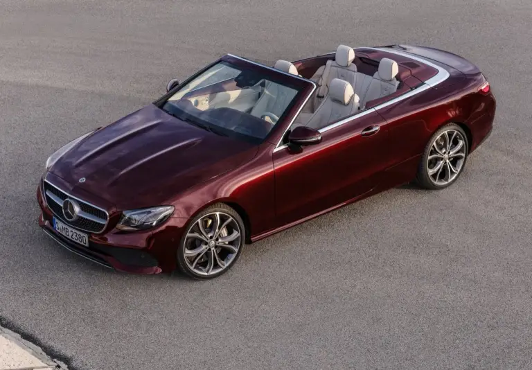 Mercedes-Benz Classe E Cabriolet 2018 - nuova galleria - 21