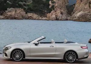 Mercedes-Benz Classe E Cabriolet 2018 - nuova galleria - 52