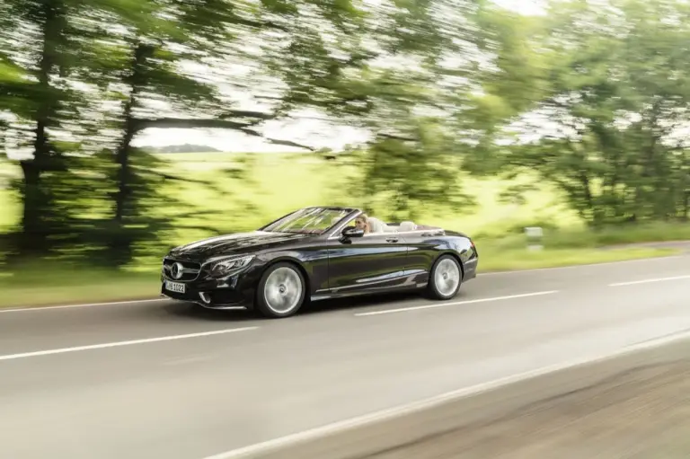 Mercedes-Benz Classe S Coupe e Cabriolet 2018 - 22