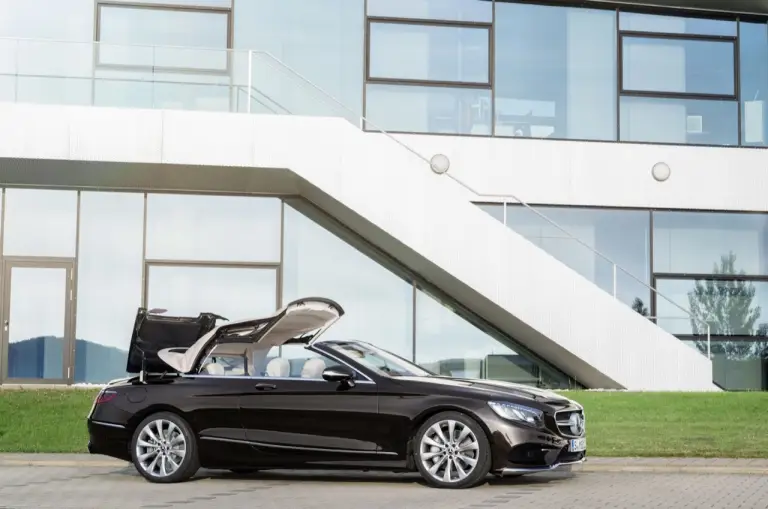 Mercedes-Benz Classe S Coupe e Cabriolet 2018 - 35