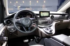 Mercedes-Benz Classe V 2020 - foto live - 6