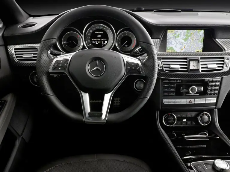 Mercedes-Benz CLS 2012 - 14