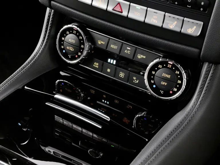 Mercedes-Benz CLS 2012 - 15