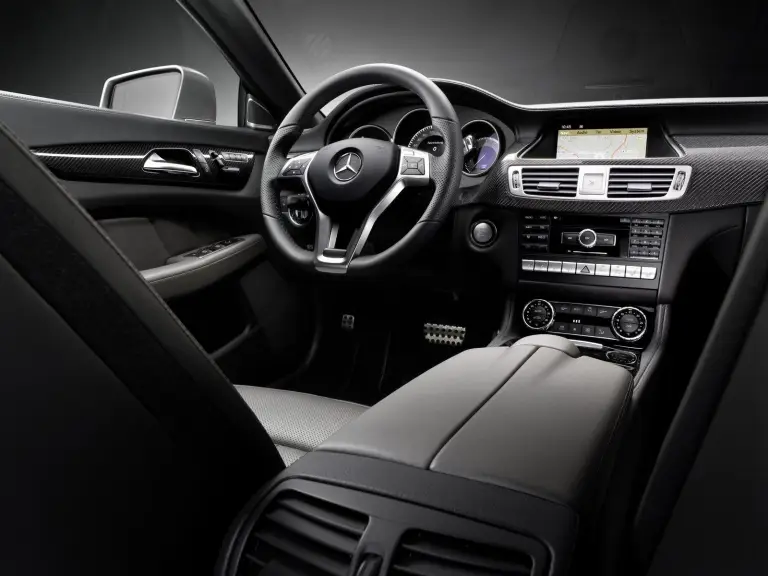 Mercedes-Benz CLS 2012 - 30
