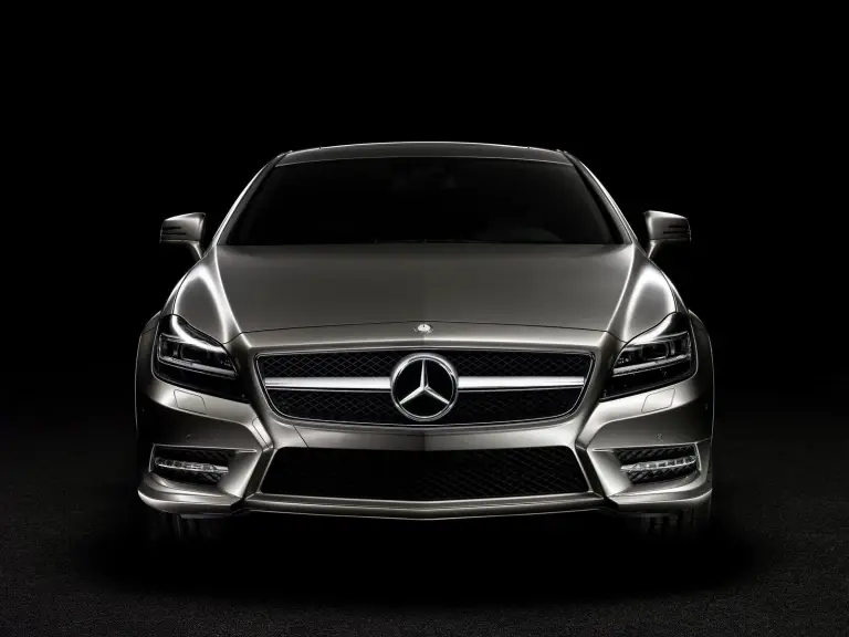 Mercedes-Benz CLS 2012 - 33