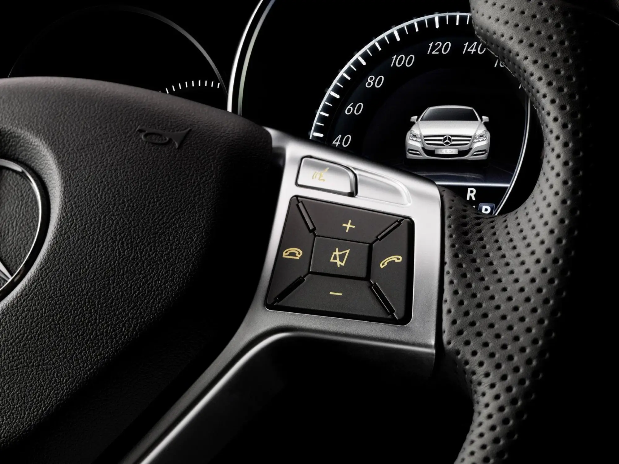 Mercedes-Benz CLS 2012 - 35