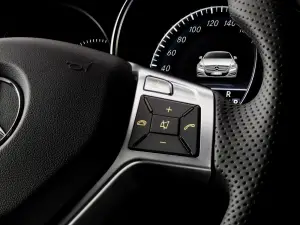 Mercedes-Benz CLS 2012 - 35