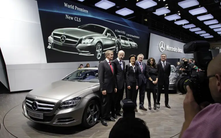 Mercedes-Benz CLS 2012 - 38